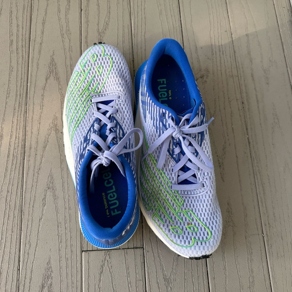 New Balance FuelCell - Women’s 9